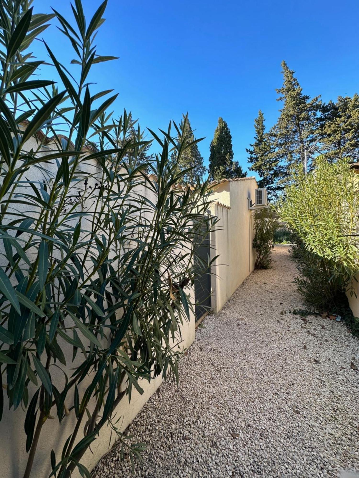 Bastidon Residence Les Alpilles Saint-Rémy-de-Provence Exterior foto